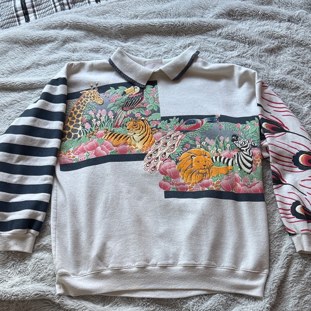 Animal 80s Graphic Print Collared Sweatshirt